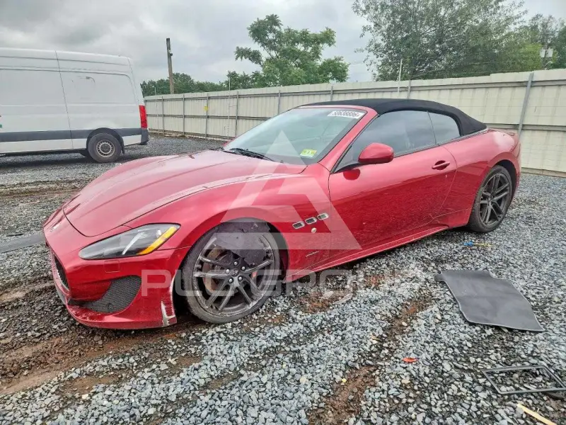 2014 Maserati  фото