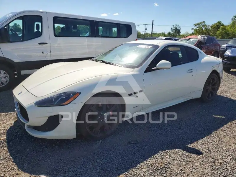 2014 Maserati  фото
