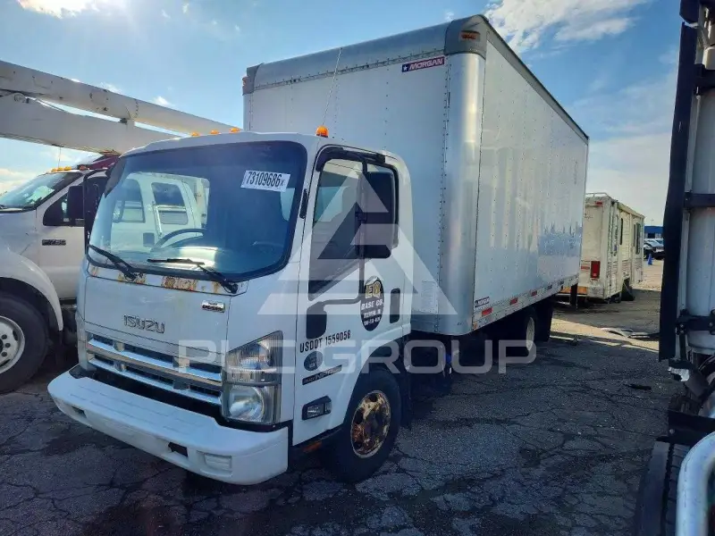 2014 Isuzu NPR photo