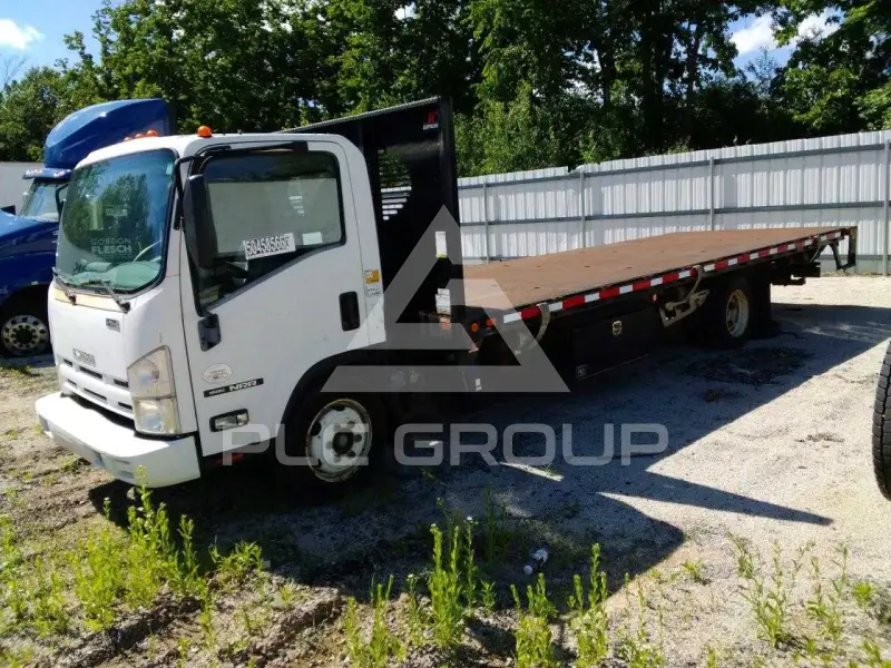 2014 Isuzu NPR фото
