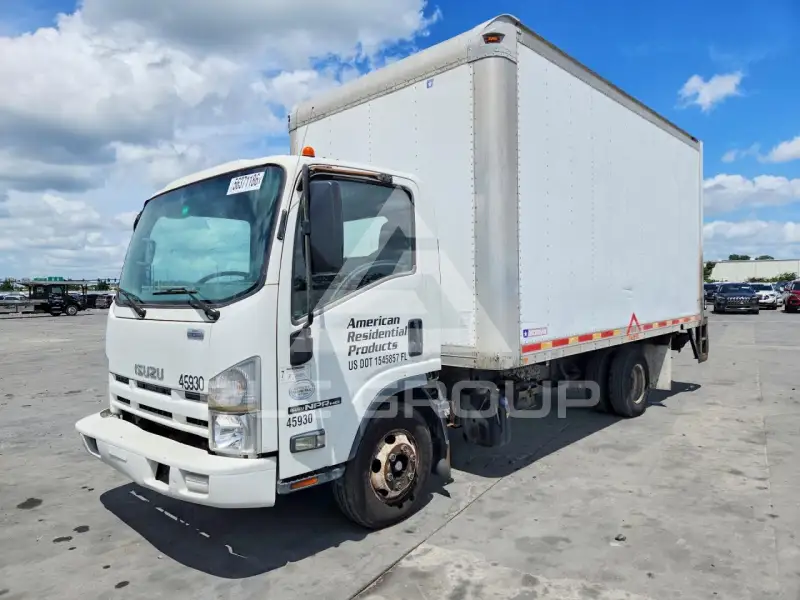 2014 Isuzu NPR фото