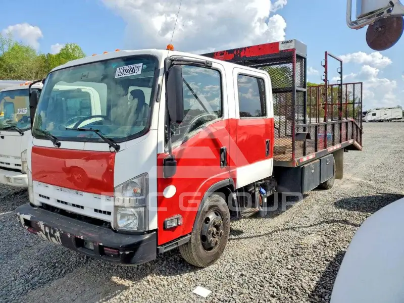 2014 Isuzu NPR фото
