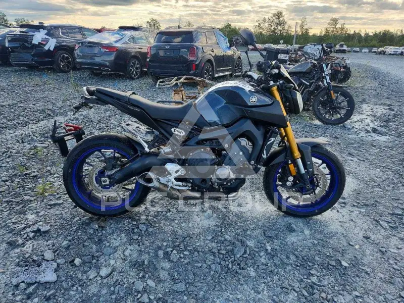 2014 Yamaha FZ07 фото