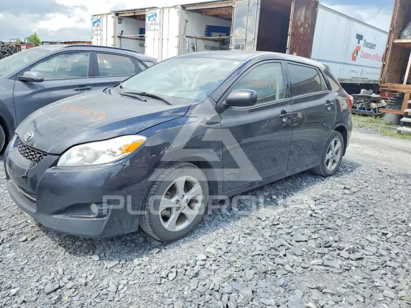2014 Toyota MATRIX фото
