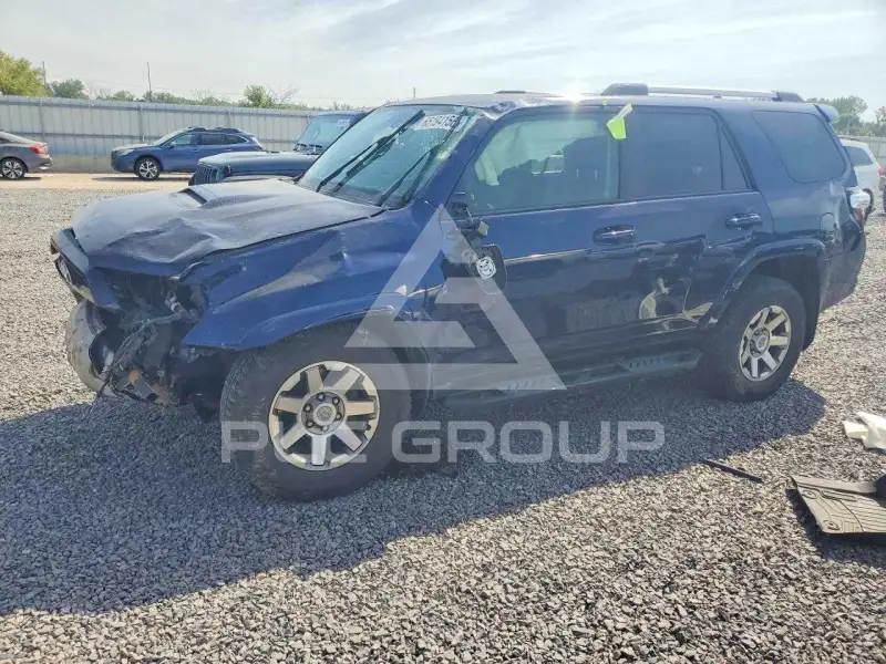 2014 Toyota 4 RUNNER photo