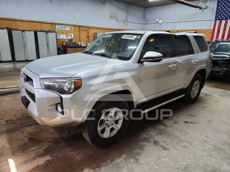 2014 Toyota 4 RUNNER photo