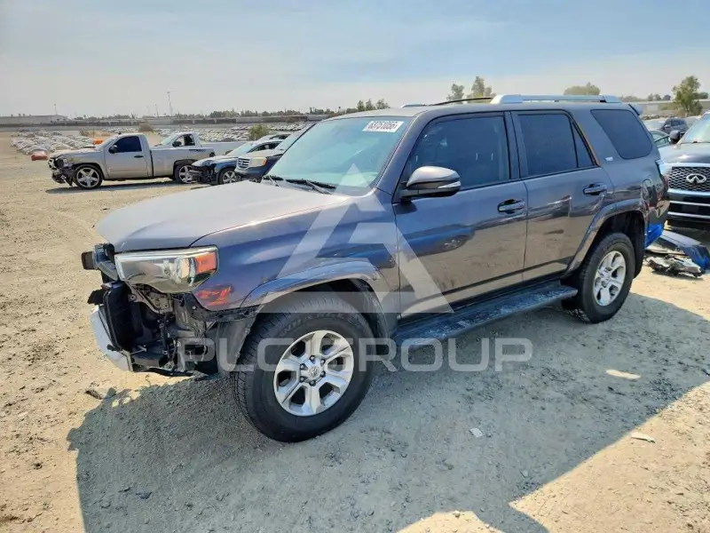 2014 Toyota 4 RUNNER photo
