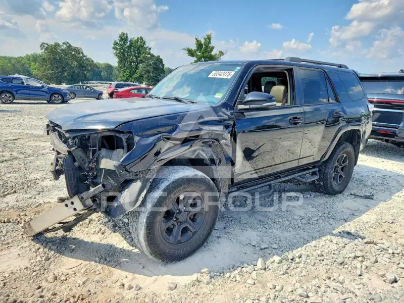 2014 Toyota 4 RUNNER photo