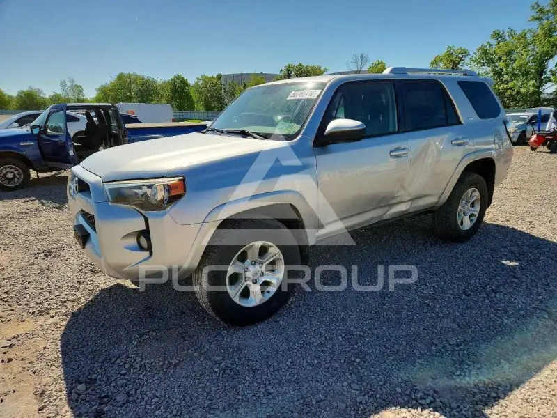 2014 Toyota 4 RUNNER photo