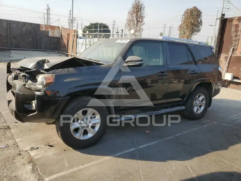 2014 Toyota 4 RUNNER photo