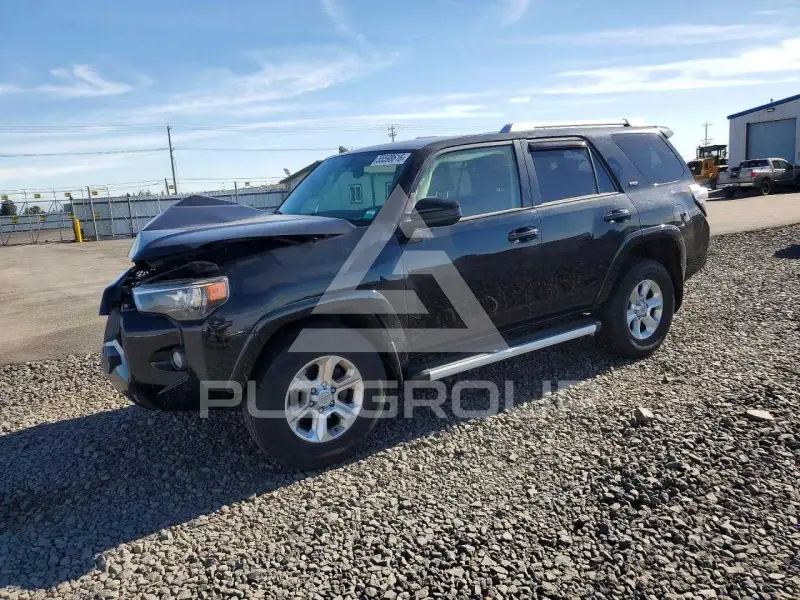 2014 Toyota 4 RUNNER photo