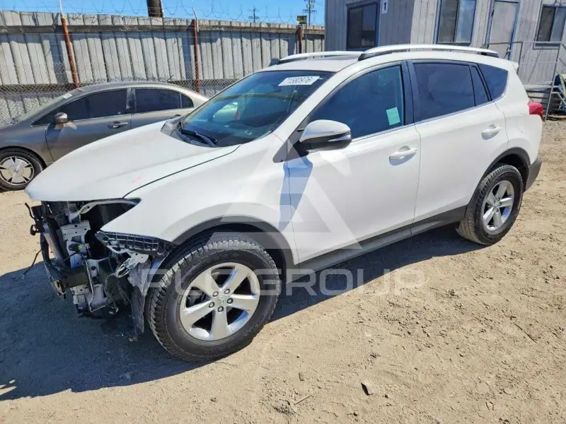 2014 Toyota RAV4 photo