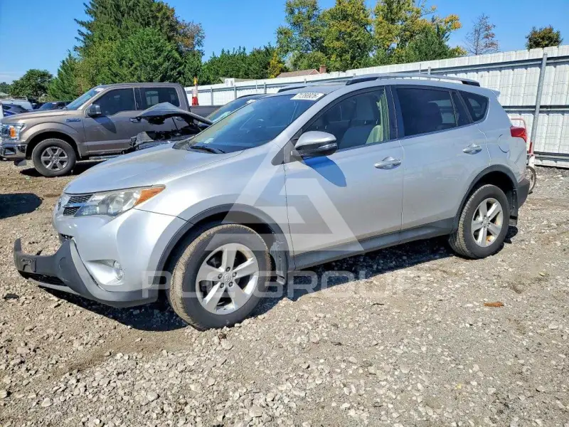 2014 Toyota RAV4 фото