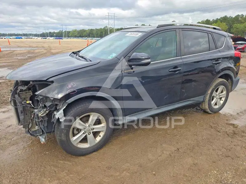 2014 Toyota RAV4 фото
