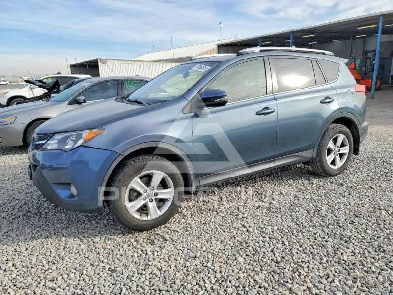 2014 Toyota RAV4 photo
