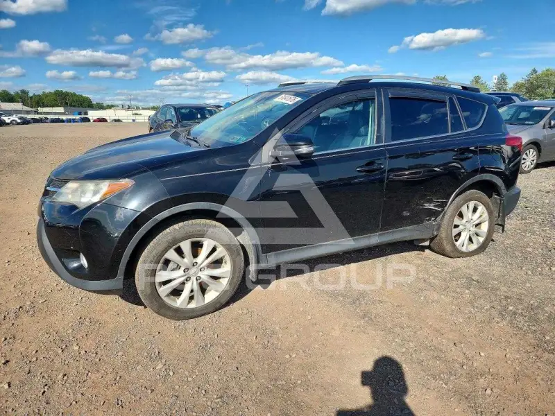 2014 Toyota RAV4 photo