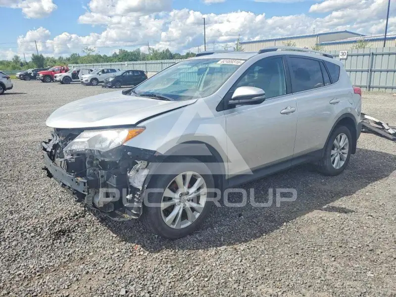 2014 Toyota RAV4 фото