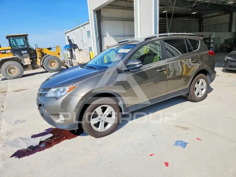 2014 Toyota RAV4 photo