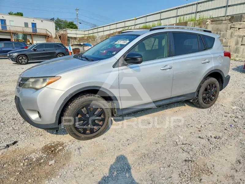 2014 Toyota RAV4 photo
