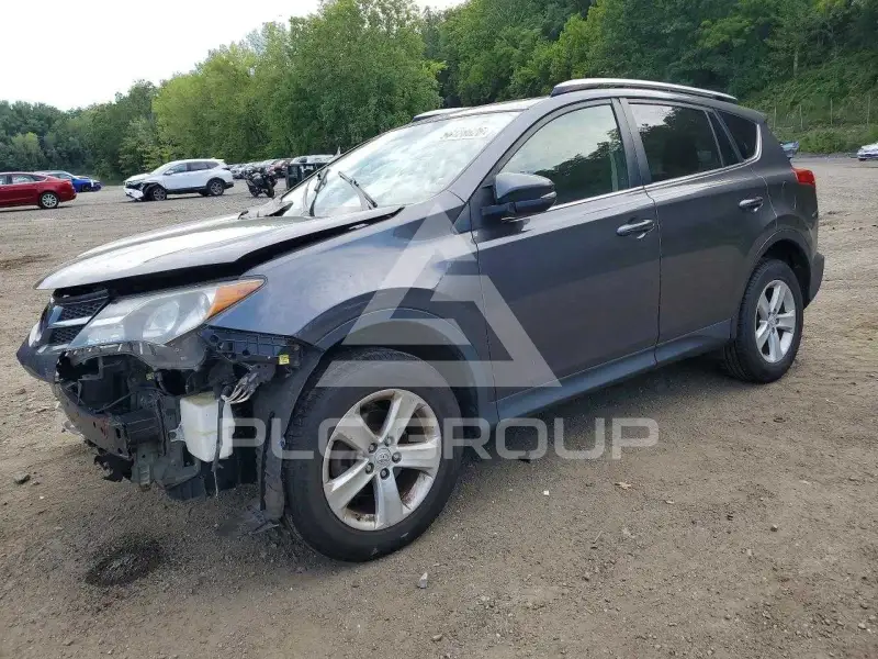 2014 Toyota RAV4 photo
