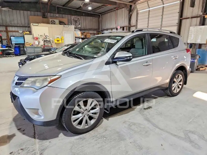 2014 Toyota RAV4 photo