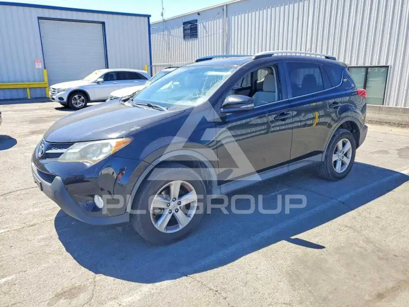 2014 Toyota RAV4 фото