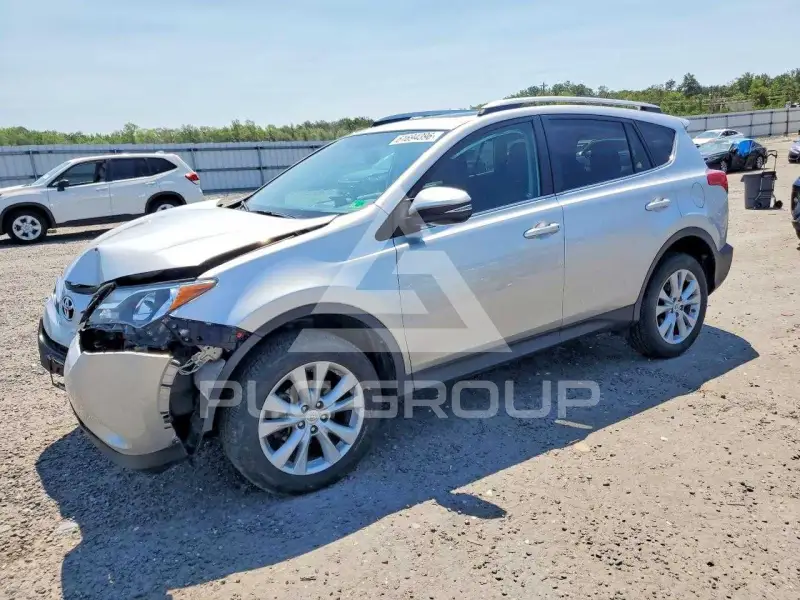 2014 Toyota RAV4 photo