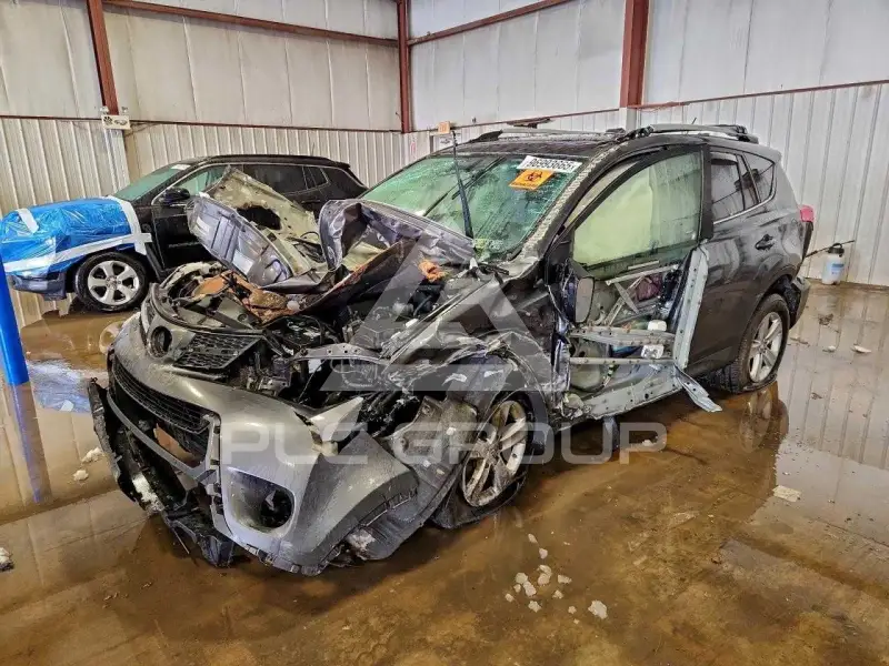 2014 Toyota RAV4 фото