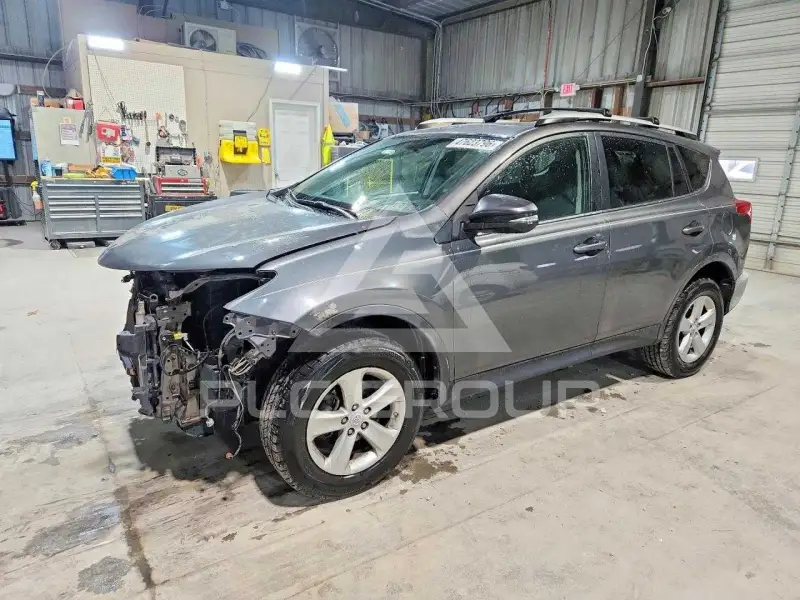 2014 Toyota RAV4 фото