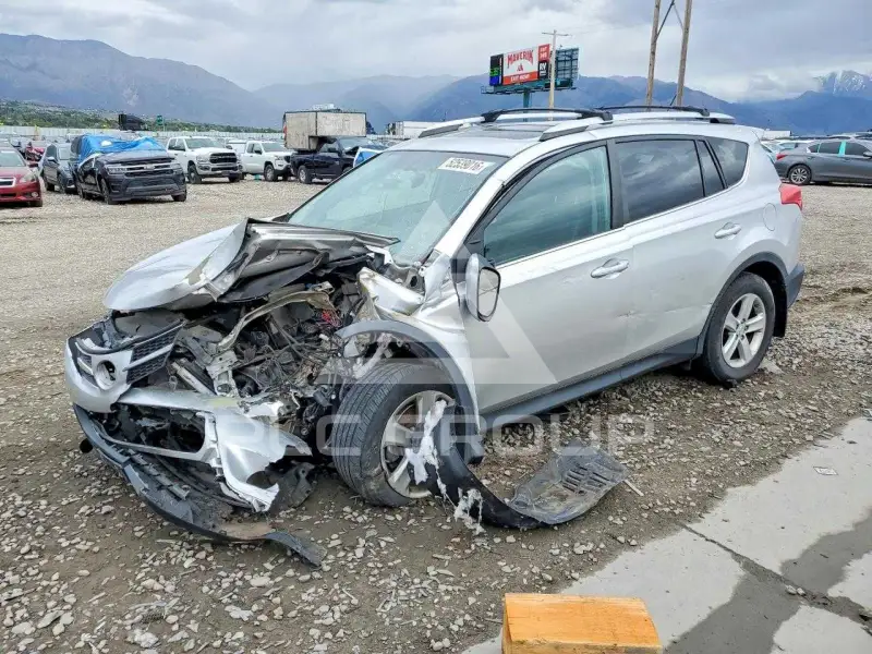 2014 Toyota RAV4 фото