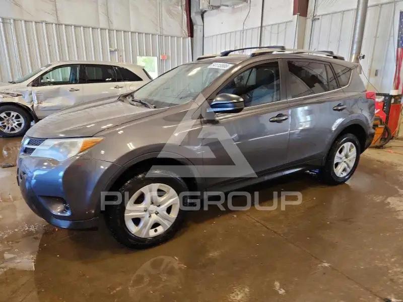 2014 Toyota RAV4 фото