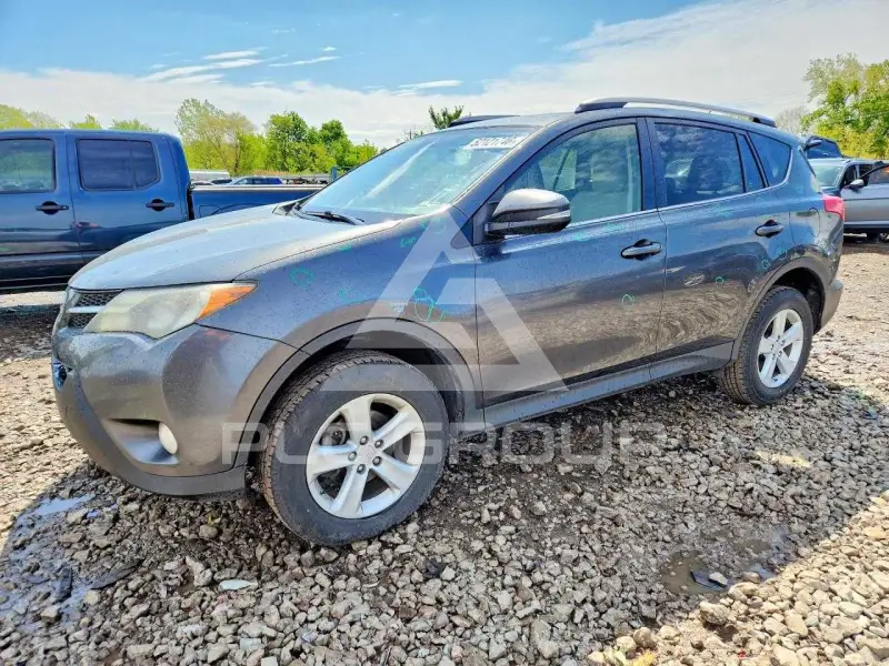 2014 Toyota RAV4 photo