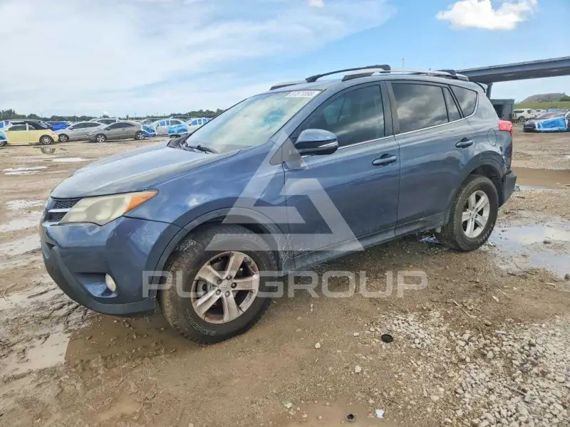 2014 Toyota RAV4 фото