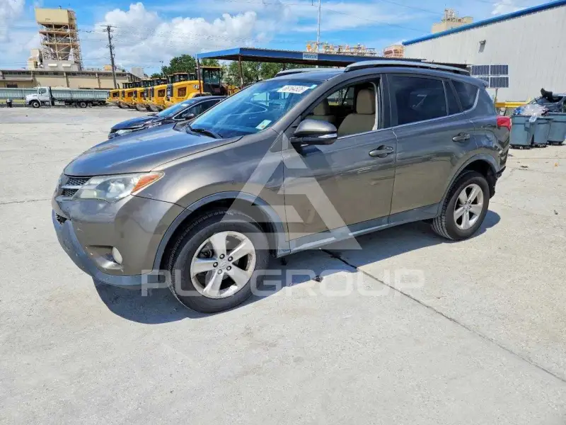 2014 Toyota RAV4 photo