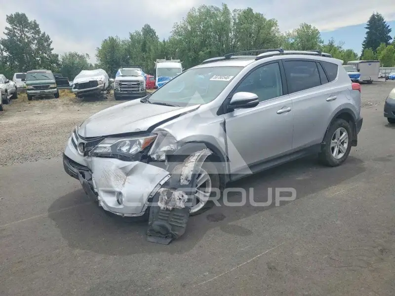 2014 Toyota RAV4 photo