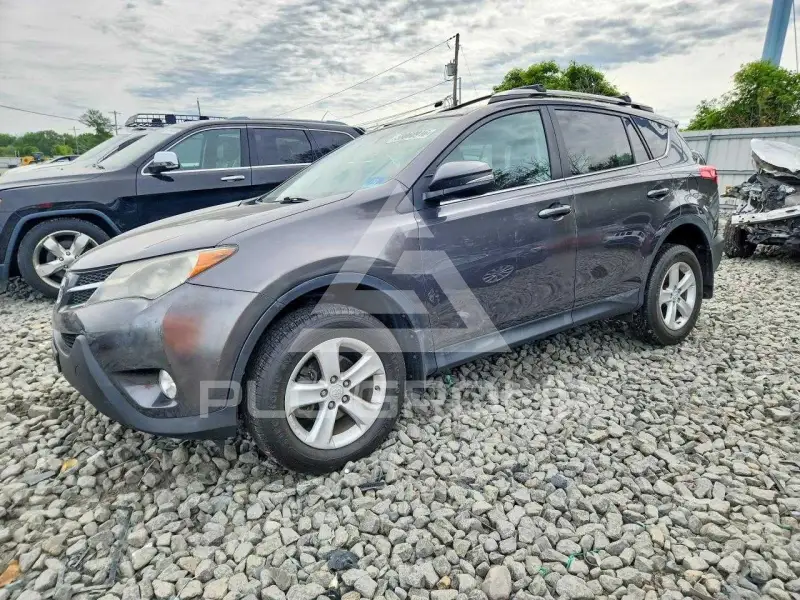 2014 Toyota RAV4 фото