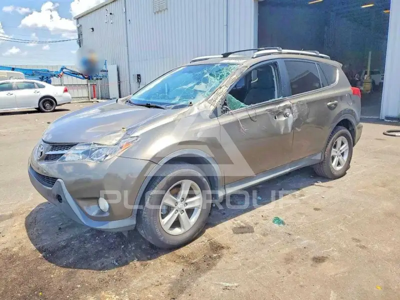 2014 Toyota RAV4 photo