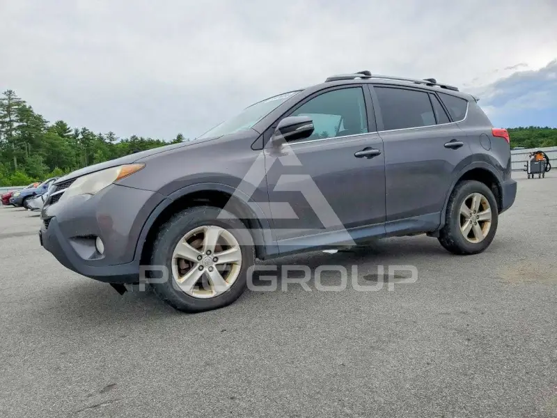 2014 Toyota RAV4 photo