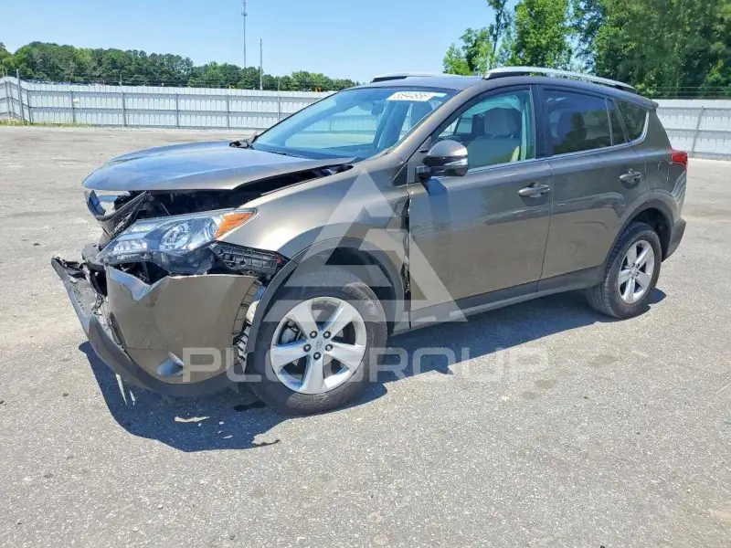 2014 Toyota RAV4 фото