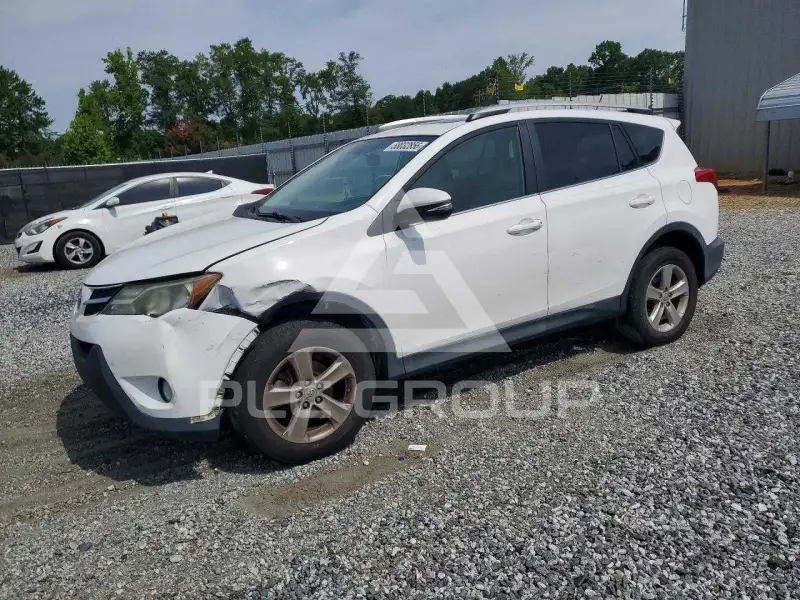 2014 Toyota RAV4 фото