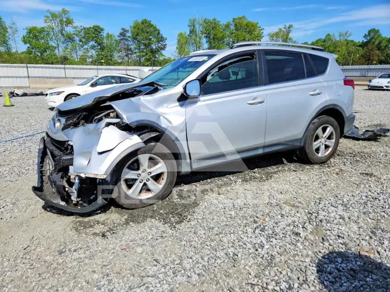 2014 Toyota RAV4 фото