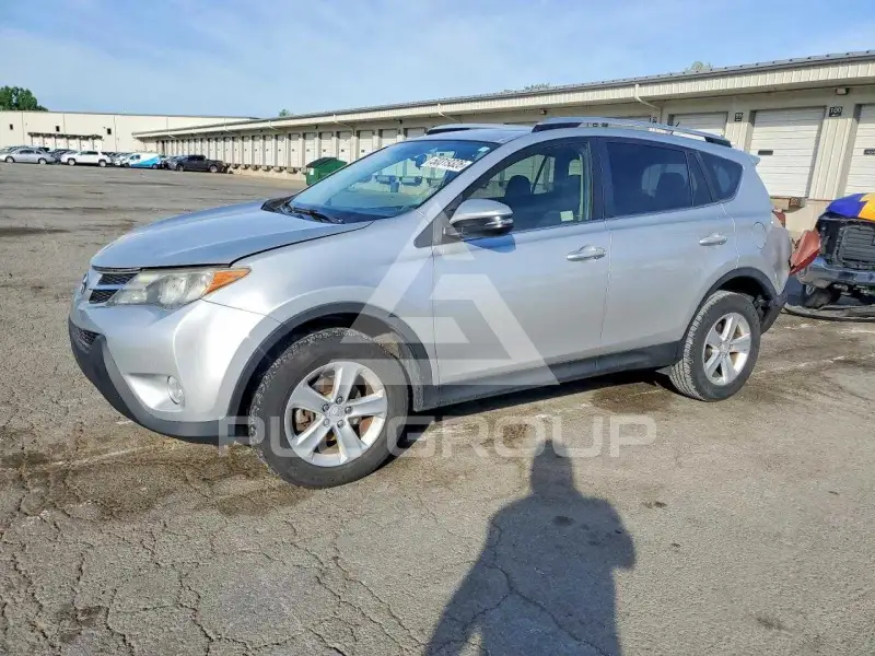 2014 Toyota RAV4 фото