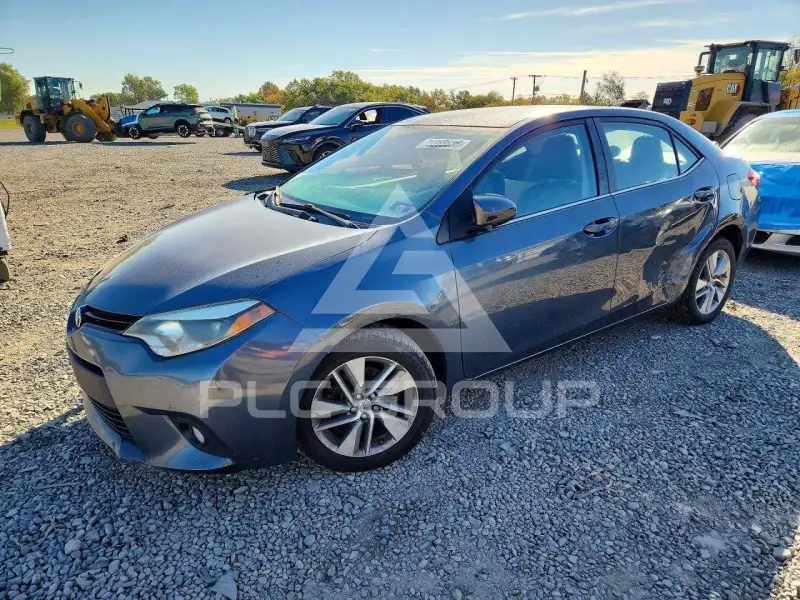 2014 Toyota COROLLA фото