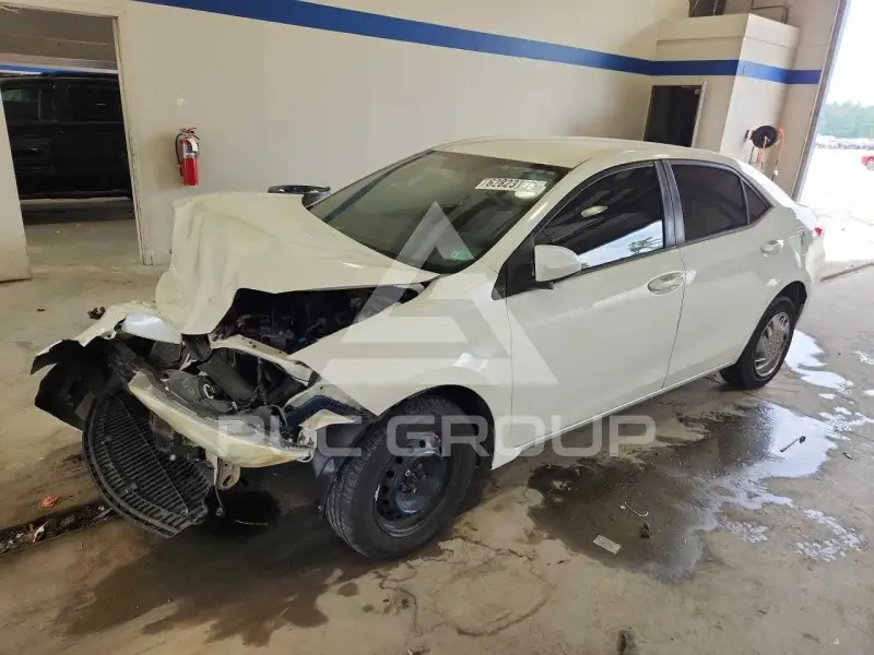 2014 Toyota COROLLA фото