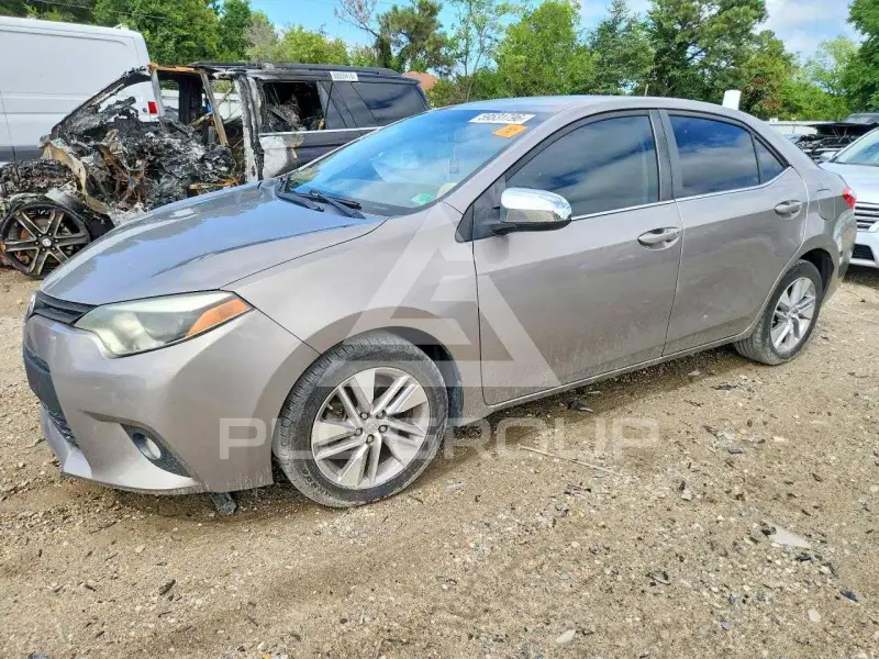2014 Toyota COROLLA фото