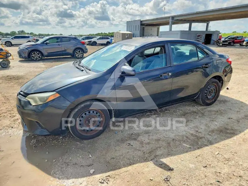 2014 Toyota COROLLA фото