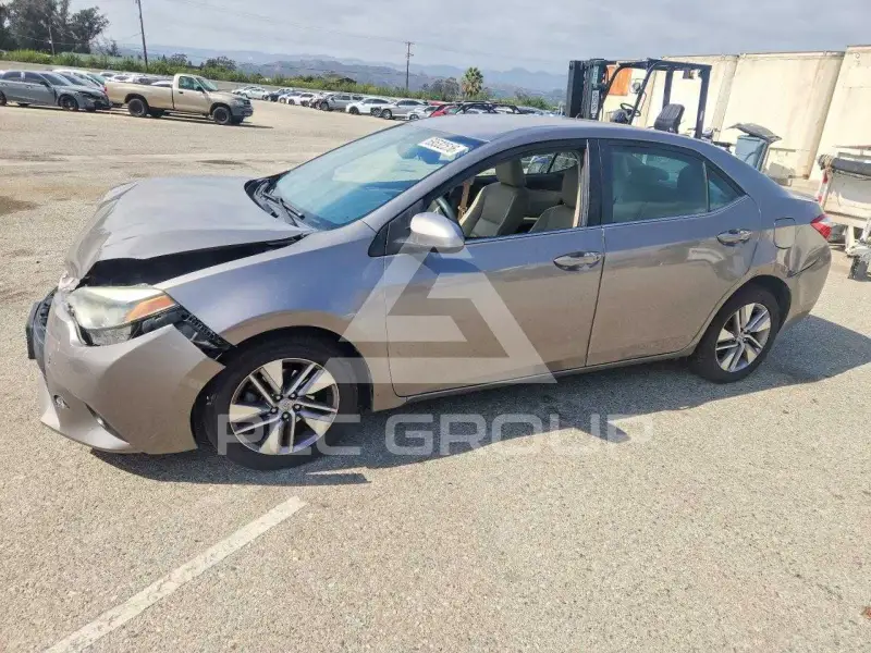 2014 Toyota COROLLA фото