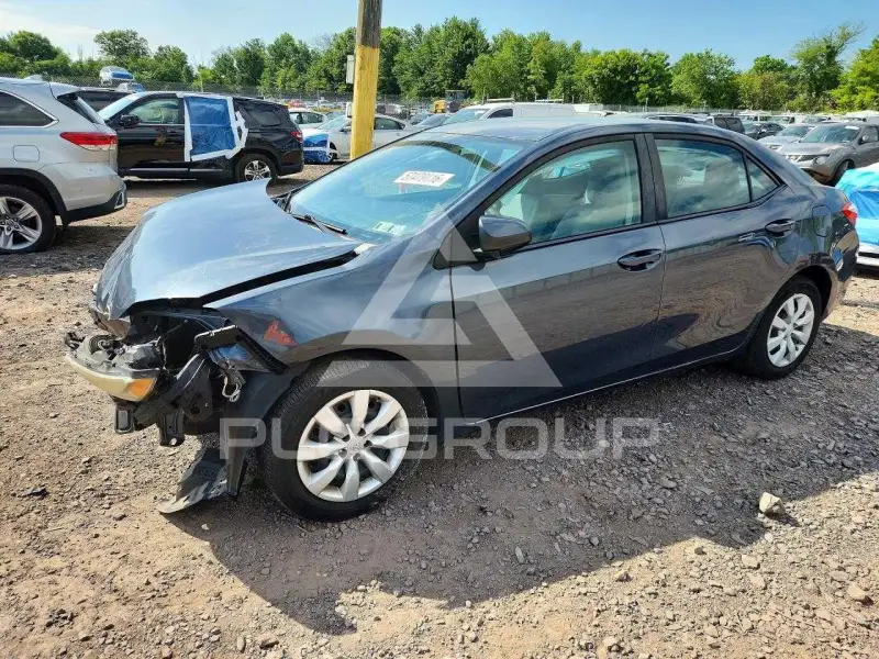 2014 Toyota COROLLA фото