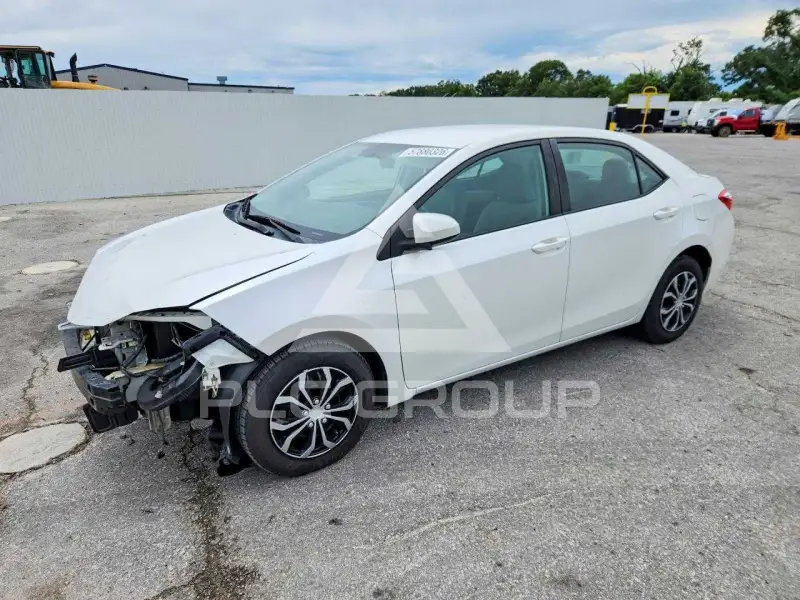 2014 Toyota COROLLA фото