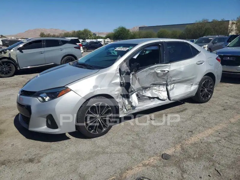 2014 Toyota COROLLA фото